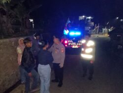 Kapolsek Tanjungkerta melaksanakan patroli malam