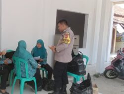 Bhabinkamtibmas Desa Mulyamekar Sambangi Warga Desa Binaanya