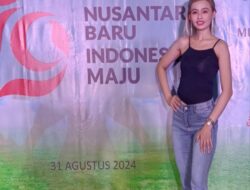 Model Cantik Siska Selvia Meriahkan Fashion Runaway HU RI ke-79 : Larasati Academy di Poins Mall Lebak Bulus Jaksel