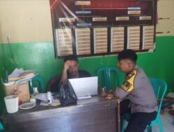 Anggota Bhabinkamtibmas Polsek Tanjungkerta Berikan Himbauan Kamtibmas kepada masyarakat Terkait Bahayanya Perjudian Online