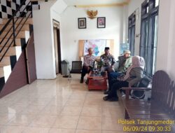 Sosialisasi Pemilihan Gubernur, Wakil Gubernur Jawa Barat, serta Bupati dan Wakil Bupati Sumedang oleh Polsek Tanjungmedar