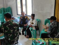 Untuk menjaga Sinergitas TNI/POLRI, Bhabinkamtibmas bersama Babinsa melaksnakan sambang/silaturahmi Kamtibmas