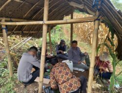 Polsek sukasari melaksanakan sambang untuk menjalin silaturahmi