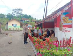 Bripka Agus Sukmana Laksanakan Sambang Kamtibmas dan Dumas Keliling di Tanjungmedar dalam Rangka BEYOND TRUST PRESISI