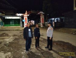 Anggota Unit Samapta Polsek Sukasari Laksanakan Patroli KRYD Blue Light / Malam hari di Wilayah Kecamatan Sukasari Kabupaten Sumedang
