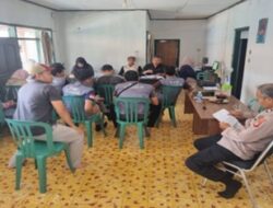 Sosialisasi Pemilihan Gubernur dan Bupati 2024 oleh Polsek Tanjungmedar ke Sekertariat Panwas Kecamatan