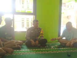 Sambang dan Silaturahmi Kamtibmas  dalam Rangka Pelaksanaan Beyond Trust Presisi Polri di Laksanakan Aiptu Roni Tarki dengan Warga Binaan nya di Desa Rancamulya