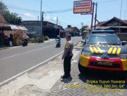 Antisipasi terjadinya C3 (Curas,Curat, dan Curanmor) Polsek Tanjungmedar Polres Sumedang Polda Jabar melaksanakan KRYD siang hari