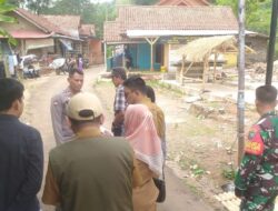 Bhabinkamtibmas Aiptu Roni Tarki Laksanakan Sambang & Silaturahmi Kamtibmas Dalam Rangka Pelaksanaan Beyond Trust Presisi Polri
