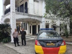 Silahturahmi dan Sambang Program Beyond Trust PRESISI Kapolsek Tomo dengan Warga desa Tolengas.