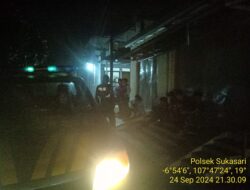 Anggota Unit Samapta Polsek Sukasari Rutin Laksanakan Patroli KRYD Blue Light / Malam hari di Wilayah Kecamatan Sukasari Kabupaten Sumedang