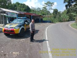 Antisipasi terjadinya C3 (Curas,Curat, dan Curanmor) Polsek Tanjungmedar Polres Sumedang Polda Jabar melaksanakan KRYD siang hari