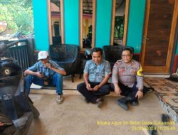 Bripka Agus Sukmana melaksanakan sambang/silatrahmi kamtibmas ke warga masyarakat