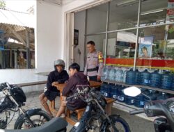 Bhabinkamtibmas Sambangi Warga Desa Sukamantri