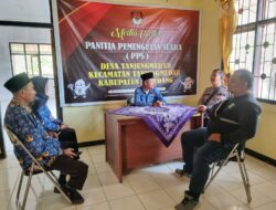 Sosialisasi Pemilihan Gubernur, Wakil Gubernur Jawa Barat, serta Bupati dan Wakil Bupati Sumedang oleh Polsek Tanjungmedar