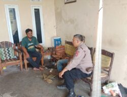 Kanit Binmas / Bhabinkamtibmas Sambangi Warga Desa Cipanas