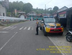 Antisipasi terjadinya C3 (Curas,Curat, dan Curanmor) Polsek Tanjungmedar Polres Sumedang Polda Jabar melaksanakan KRYD siang hari