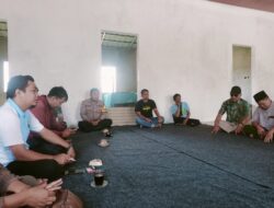 Bhabinkamtibmas Desa Mulyamekar Sambangi Warga Desa Binaanya