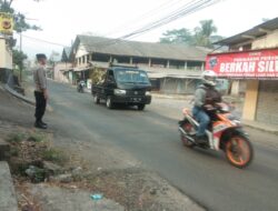 Pengaturan Lalu Lintas Pagi Hari, Bentuk Pelayanan Personel Polsek Tanjungkerta Polres Sumedang, Kepada Masyarakat