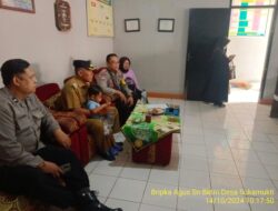 Aipda Tata Sasmita bersama Bripka Agus Sukmana melaksanakan sambang/silatrahmi kamtibmas