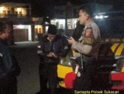 Anggota samapta Polsek Sukasari Rutin Laksanakan Patroli KRYD Blue Light / Malam hari di Wilayah Kecamatan Sukasari Kabupaten Sumedang