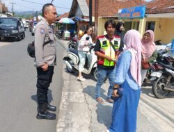 Polsek Tanjungkerta mengantisipasi keamanan demi masyarakat,Anggota Polsek Tanjungkerta Laksanakan patroli di siang hari