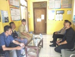 Panit Binmas Polsek Tomo Silaturahmi dengan Warga Desa Jembarwangi.
