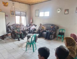 Kegiatan musyawarah dan sosialisasi dengan warga desa sukamukti dan pihak PT telkomsel indonesia di desa sukamukti Kecamatan Tanjungmedar Kabupaten Sumedang
