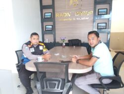 Bripka Fariz Fahsya Laksanakan Sambang Silaturahmi kepada warga Desa Mekarjaya