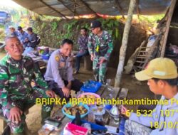 Polsek Sukasari melaksanakan kegiatan Jumat Curhat untuk menampung aspirasi warga dan meningkatkan kinerja Polri sebagai pelindung dan pengayom masyarakat