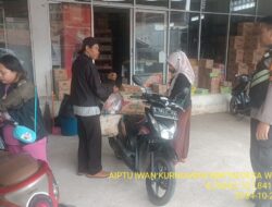 Aiptu Iwan Kurniawan bersama Bripka Dani Santika sambangi warga masyarakat serta dumas keliling dalam rangka BEYOND TRUST PRESISI