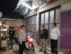 Anggota Unit Samapta Polsek Sukasari Laksanakan Patroli KRYD Blue Light / Malam hari di Wilayah Kecamatan Sukasari Kabupaten Sumedang