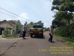 Antisipasi terjadinya C3 (Curas,Curat, dan Curanmor) Polsek Tanjungmedar Polres Sumedang Polda Jabar melaksanakan KRYD siang hari