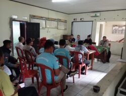 Kanit Binmas / Bhabinkamtibmas Sambangi Warga Desa Cipanas