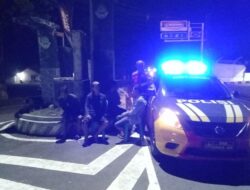 Meminimalisir Terjadinya tindak Kriminalitas pada Malam hari, Polsek Tomo laksanakan Patroli “Blue Light