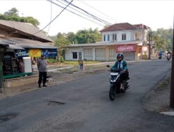Pengaturan Lalu Lintas Pagi Hari, Bentuk Pelayanan Personel Polsek Tanjungkerta Polres Sumedang, Kepada Masyarakat