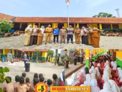 Polsek Serang Baru Polres Metro Bekasi Police Go To School Dalam Upaya Meningkatkan Kesadaran Siswa Terhadap Bahaya Tawuran dan Perundungan