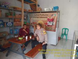 Bripka Ade Mulyana Bhabinkamtibmas Desa Cikaramas Melaksanakan kegiatan Anjangsana / Silaturahmi Kamtibmas kepada Bumdes Desa Cikaramas