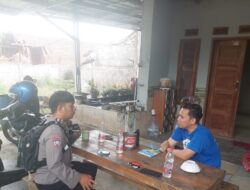 Bhabinkamtibmas Desa Kertamekar Sambangi Warga Desa Binaanya