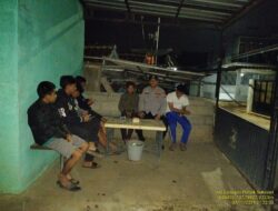 Anggota Unit Samapta Polsek Sukasari Laksanakan Patroli KRYD Blue Light / Malam hari di Wilayah Kecamatan Sukasari Kabupaten Sumedang
