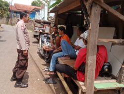Bhabinkamtibmas Desa Sukarapih Melaksanakan Giat Sambang Dan Silaturahmi Kepada Warga masyarakat