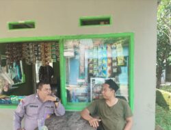 Bhabinkamtibmas Desa Tanjungmekar Sambangi Warga Desa Binaanya
