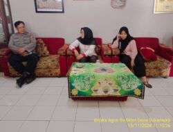 Aipda Tata Sasmita bersama Bripka Agus Sukmana melaksanakan sambang/silatrahmi kamtibmas