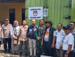 Polsek Tanjungkerta melaksanakan pengawalan dan pengamanan logistik dari gudang KPU Kab.Sumedang