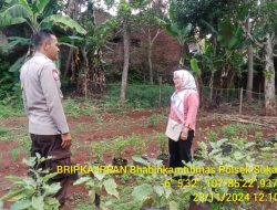 Bhabinkamtibmas Desa Sukarapih Melaksanakan Giat Sambang Dan Silaturahmi Kepada Warga masyarakat.