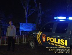Anggota Polsek Sukasari Laksanakan Patroli KRYD Blue Light / Malam hari di Wilayah Kecamatan Sukasari Kabupaten Sumedang
