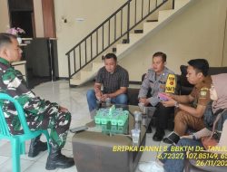 Untuk menjaga Sinergitas TNI/POLRI, Bhabinkamtibmas bersama Babinsa melaksnakan sambang/silaturahmi Kamtibmas