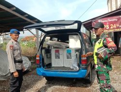 Bhabinkamtibmas Kelurahan Situ Laksanakan Pengawalan Pendistribusian Logistik Pilkada Th 2024 dari PPS ke TPS