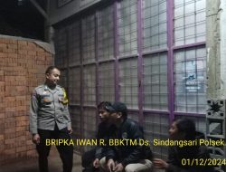 Anggota Polsek Sukasari Laksanakan Patroli KRYD Blue Light / Malam hari di Wilayah Kecamatan Sukasari Kabupaten Sumedang