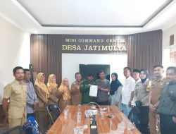 Brigadir Riri Tri Pratama Laksanakan Problem Solving Penyelesaian Masalah Secara Kekeluargaan di Desa. Jatimulya